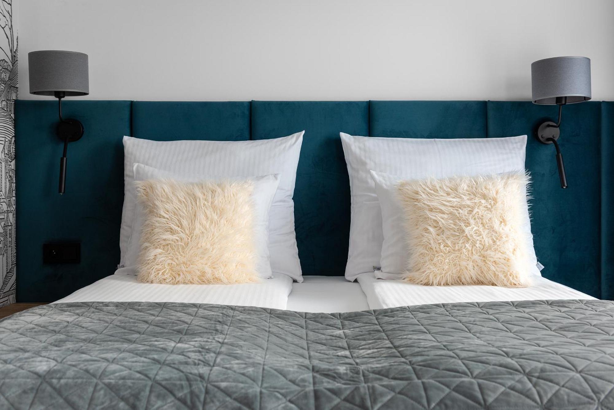 Inpoint Spacious Apartments Near Main Square & Kazimierz District Cracóvia Quarto foto