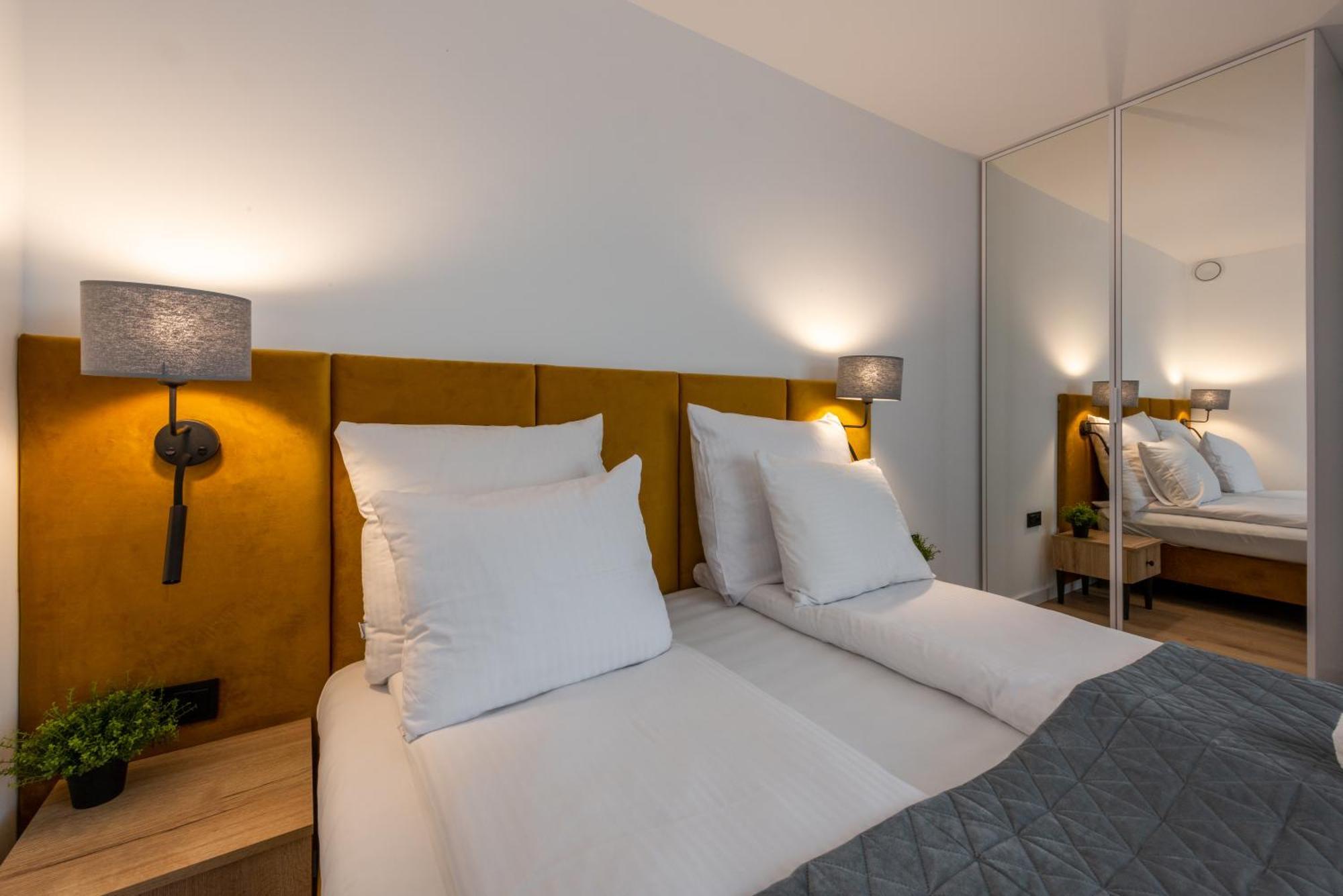 Inpoint Spacious Apartments Near Main Square & Kazimierz District Cracóvia Quarto foto