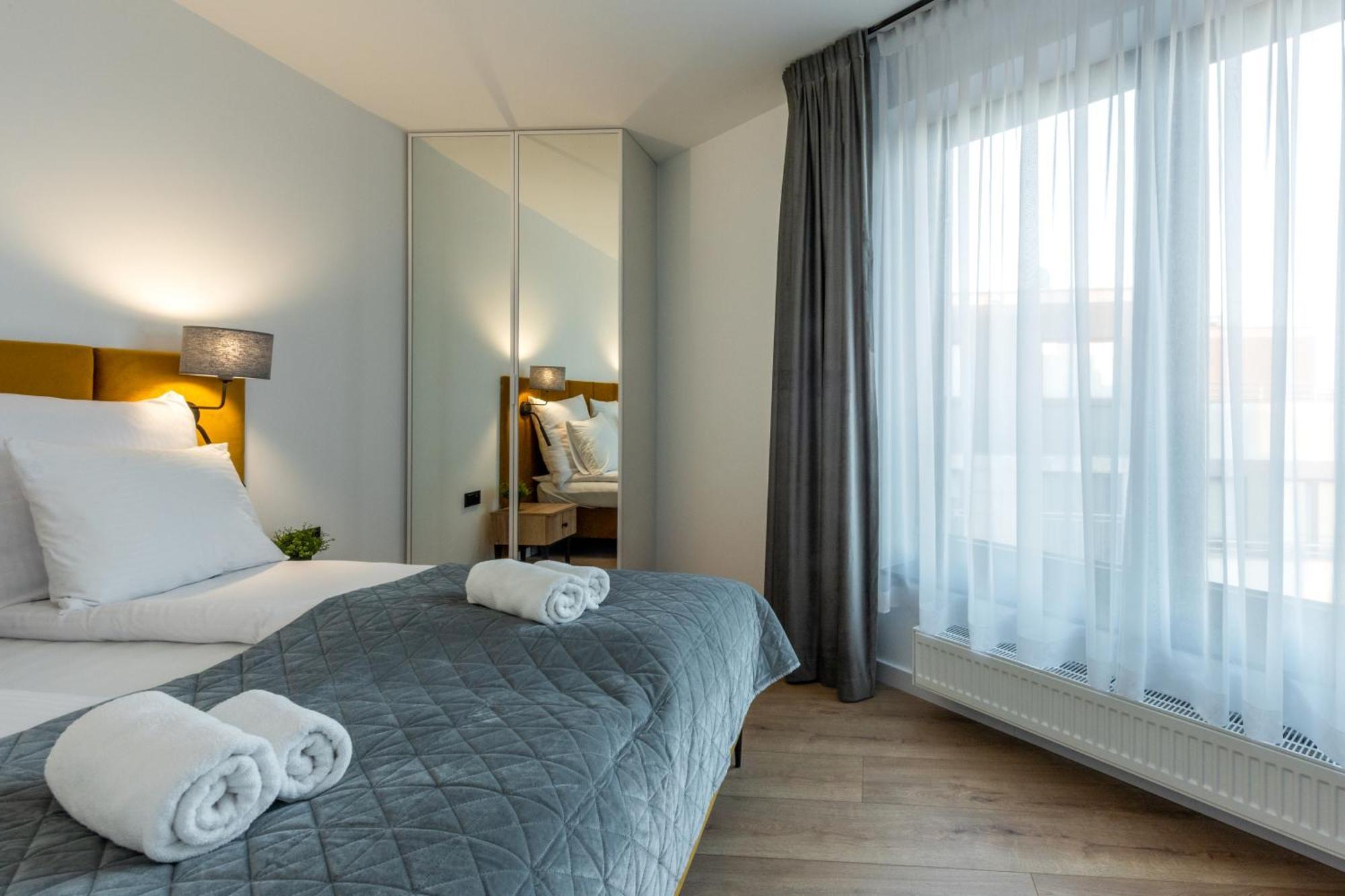 Inpoint Spacious Apartments Near Main Square & Kazimierz District Cracóvia Quarto foto